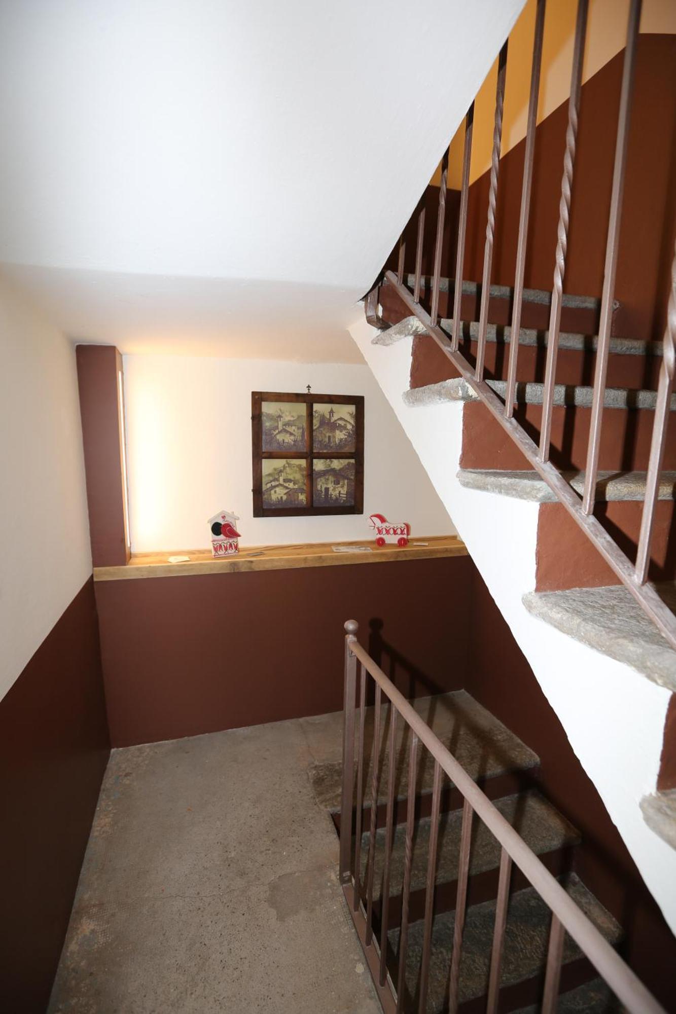 Apartment L'abri En - Parcheggio Privato A 100 Mt Ed Accesso Con Auto Nell'area Pedonale Aosta