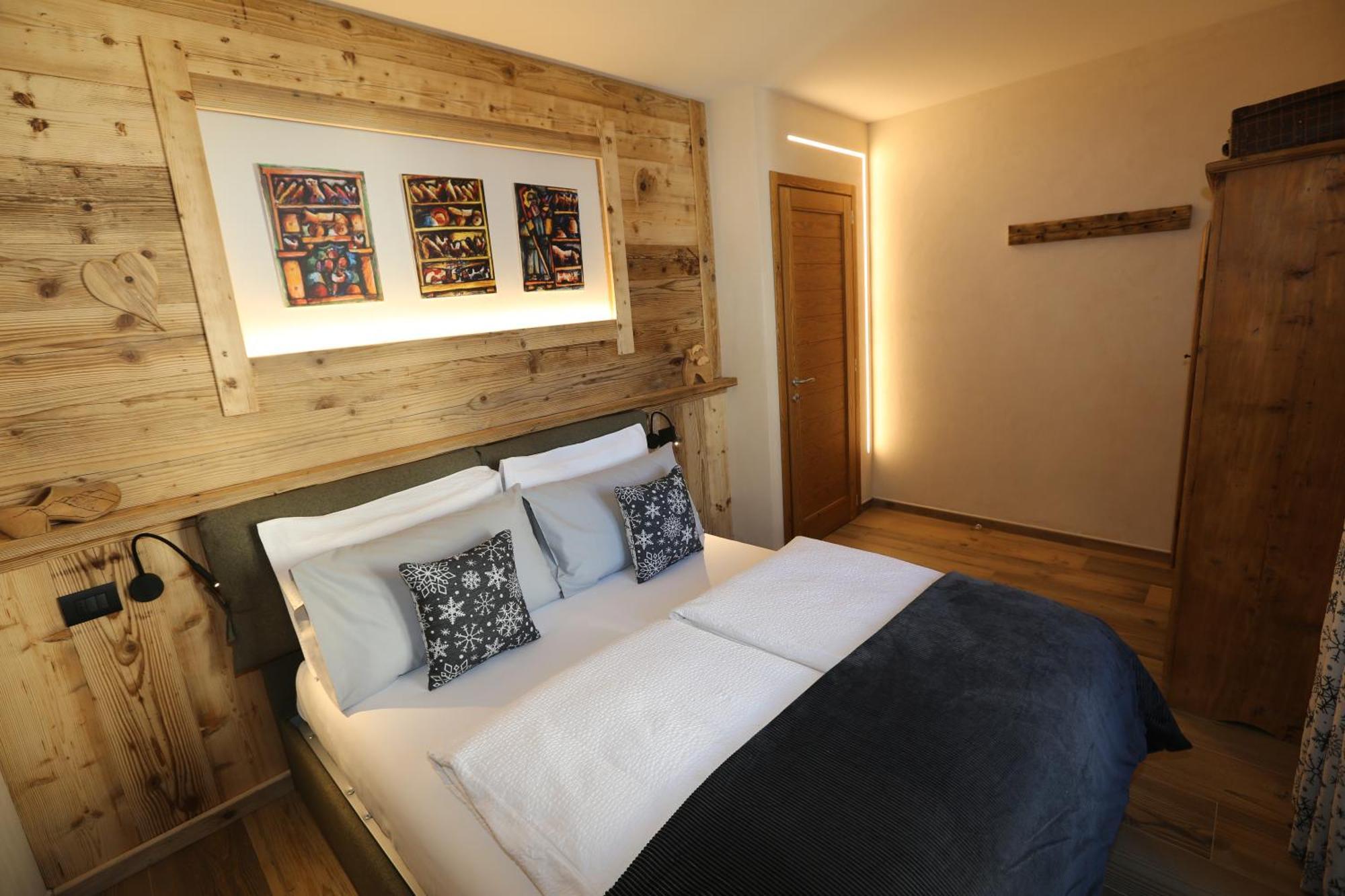 Apartment L'abri En - Parcheggio Privato A 100 Mt Ed Accesso Con Auto Nell'area Pedonale *